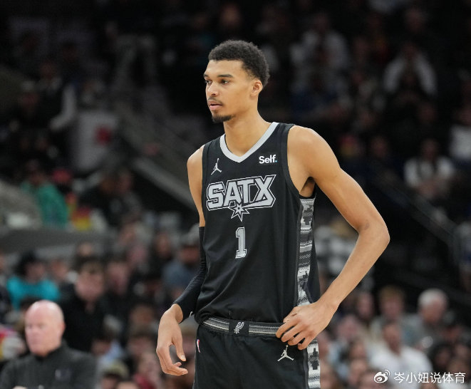 开云电竞网页登录-文班亚马想要达到邓肯的高度还是很难的，但也有希望|蒂姆·邓肯|维克托·文班亚马|蒂姆-邓肯|nba|圣安东尼奥马刺队_新浪体育_新浪新闻